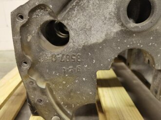 Luftwaffe , Motorblock Bezeichnet 410 101-001, Hersteller gst. Guter Zustand, Originallack