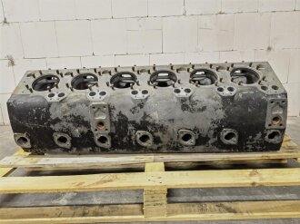Luftwaffe , Motorblock Bezeichnet 410 101-001, Hersteller gst. Guter Zustand, Originallack