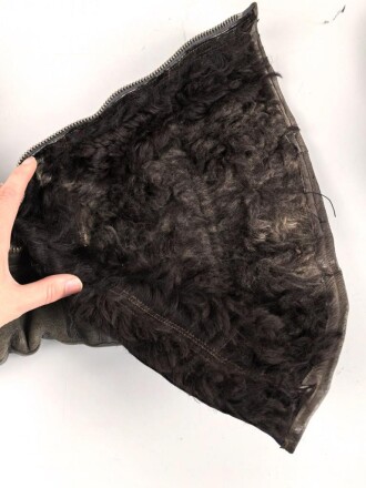 Luftwaffe, Paar Stiefel für fliegendes Personal. Kein Etikett, Unterteil rotbraun, Schaft taubenblaues Leder. Rapid Reissverschlüsse, Prym Druckknöpfe. Ungereinigtes Paar, Sohlenlänge 31cm