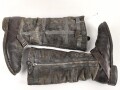 Luftwaffe, Paar Stiefel für fliegendes Personal. Kein Etikett, Unterteil rotbraun, Schaft taubenblaues Leder. Rapid Reissverschlüsse, Prym Druckknöpfe. Ungereinigtes Paar, Sohlenlänge 31cm