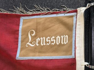 Fahne der NSDAP Ortsgruppe Leussow. Die Hakenkreuze Nachlackiert, sonst unberührt und zusammengehörig. War scheinbar nie auseinander. das Fahnentuch mit Mottenschäden. KEIN VERSAND