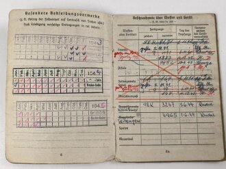 Soldbuch Heer,  ausgestellt 15.5.1941 bei Infanterie Ersatz Btl 698