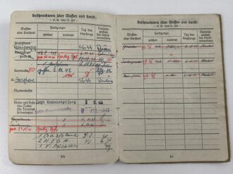 Soldbuch Heer,  ausgestellt 15.5.1941 bei Infanterie Ersatz Btl 698