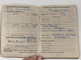 Soldbuch Heer, ausgestellt 21.12.1940 bei MG. Erf. Komp. 104 . Verhältnismäßig wenige Einträge, Vollständig