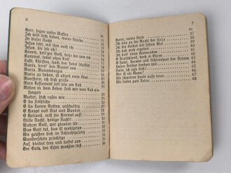 Katholisches Feldgesangbuch, 95 Seiten, Kleinformat, gebraucht