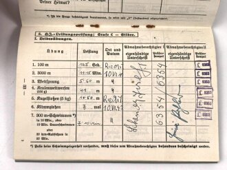 Hitler-Jugend Leistungsbuch eines Angehörigen aus Ried  im Innkreis, Bann 541 , eingetragenes Leistungsabzeichen in silber, 1940