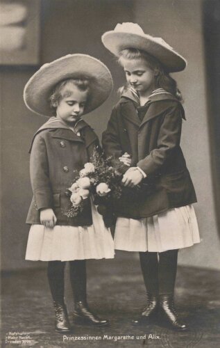 1. Weltkrieg Ansichtskarte "Prinzessinnen Margarethe...