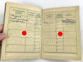 Arbeitsbuch für Ausländer eines Mannes aus Frankreich der als Hilfsarbeiter im Flugfunk Forschungsinstitut Oberpfaffenhofen gearbeitet hat, datiert 1944