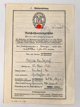Deutsches Reichs Sportabzeichen DRL für Frauen, Urkundenheft und Reichschwimmscheine einer BDM Angehörigen aus Chemnitz