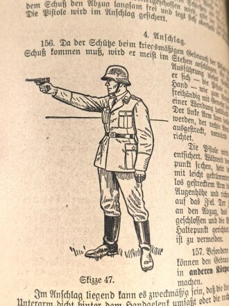 "Der Dienstunterricht in der Luftwaffe" Jahrgang 1941, 302 Seiten, DIN A5