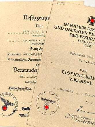 Zwei Verleihungsurkunden eines Gefreiten der schnellen Abteilung 123