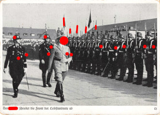 Ansichtskarte "Der Führer schreitet die Front...