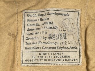 Luftwaffe, Kapok Schwimmweste FL 30156, Bauart Heisler, Hersteller Constant Eugene, Paris. Getragenes Stück