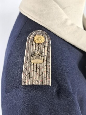 Kaiserliche Marine, Gehrock für den Leutnant Engholm im 1. Seebataillon. Schneideretikett von 1906, guter Gesamtzustand