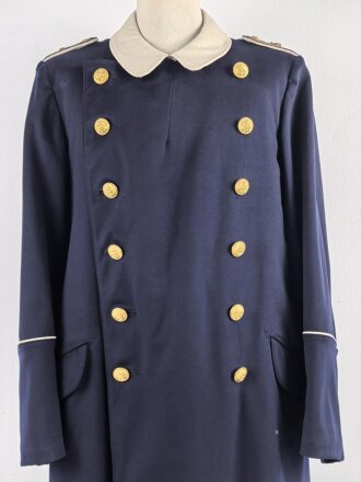 Kaiserliche Marine, Gehrock für den Leutnant Engholm...