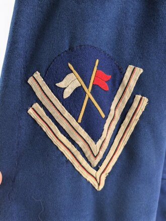 Württemberg,  Ulanka eines Gefreiten im Ulanen Regiment König Karl Nr. 19. Eigentumstück  mit Paraderabatte. Diverse Beschädigungen