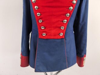 Württemberg,  Ulanka eines Gefreiten im Ulanen Regiment König Karl Nr. 19. Eigentumstück  mit Paraderabatte. Diverse Beschädigungen