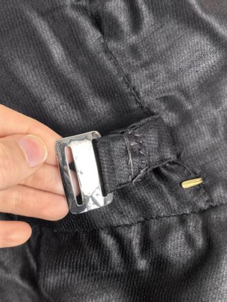 Württemberg,  Ulanka eines Gefreiten im Ulanen Regiment König Karl Nr. 19. Eigentumstück  mit Paraderabatte. Diverse Beschädigungen