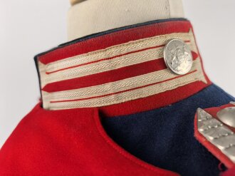 Württemberg,  Ulanka eines Gefreiten im Ulanen Regiment König Karl Nr. 19. Eigentumstück  mit Paraderabatte. Diverse Beschädigungen