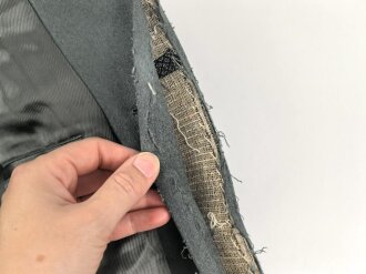 Heer, Feldbluse für einen Offizier. Eigentumstsück , die Effekten samt Vorstössen und Kragen entfernt