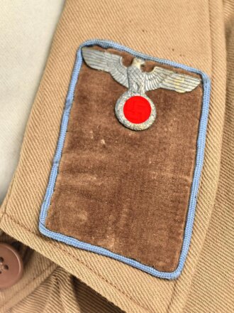 NSDAP Dienstbluse für einen Anwärter in der Ortsgruppe. Sehr guter Zustand, die Kragenspiegel vermutlich neuzeitlich vernäht
