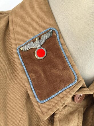 NSDAP Dienstbluse für einen Anwärter in der Ortsgruppe. Sehr guter Zustand, die Kragenspiegel vermutlich neuzeitlich vernäht