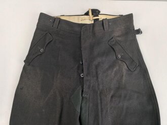 Stiefelhose für Hitlerjugend Führer aus schwarzem Tuch. Getragenes Stück mit RZM Etikett
