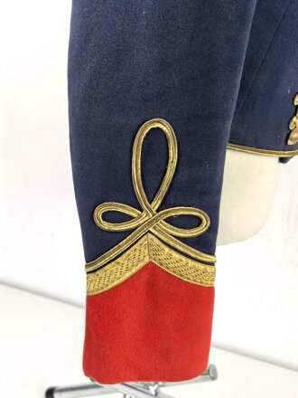 Paradejacke im belgisch / französischen Stil. Für mich nicht näher zuzuordnen. Guter Gesamtzustand