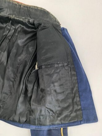 Paradejacke im belgisch / französischen Stil. Für mich nicht näher zuzuordnen. Guter Gesamtzustand