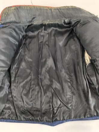Paradejacke im belgisch / französischen Stil. Für mich nicht näher zuzuordnen. Guter Gesamtzustand