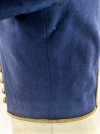 Paradejacke im belgisch / französischen Stil. Für mich nicht näher zuzuordnen. Guter Gesamtzustand