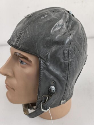 Luftwaffe,  Kopfhaube  für fliegendes Personal. Späte, taubenblaue Ausführung, Kopfgrösse 58, wohl ungetragenes Stück