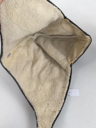 Luftwaffe,  Kopfhaube  für fliegendes Personal. Späte, taubenblaue Ausführung, Kopfgrösse 58, wohl ungetragenes Stück