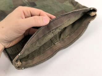 Einzelner Beutel für Handgranatenbeutel der Fallschirmtruppe. Reissverschluss defekt, ungereinigtes Stück