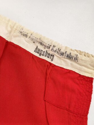 Kriegsmarine, Reichskriegsflagge kleine Grösse . Markiert " Kr. Fl. 80 x 135" . Sehr guter Zustand