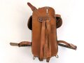 Packtasche für Berittene der Wehrmacht, datiert 1943. Getragenes Stück in gutem Gesamtzustand