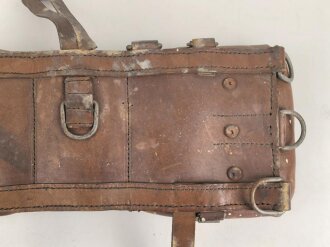 1. Weltkrieg, Kammkissen für Artillerie datiert 1915. Ungereingtes Stück