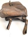 Kaiserreich und 1. Weltkrieg, Packtasche für Offiziere. Hersteller " L.Gilch Regimentssattler Colmar" Ungereinigtes Stück , etwa 25 x 35cm