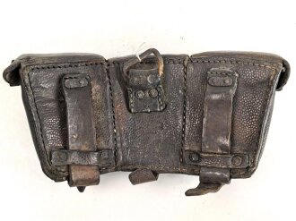 1.Weltkrieg , Patronentasche für Berittene. Leder trocken, datiert 1915