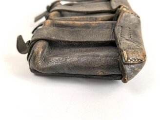 1.Weltkrieg , Patronentasche für Berittene. Ungereinigtes Stück, datiert 1915