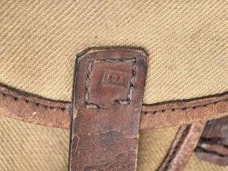 1.Weltkrieg, Paar Behelfspacktaschen aus Segeltuch. Ungereinigt, Stempel eines Train Depot
