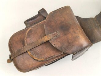Ulanenregiment 15 ?, Paar Packtaschen für Offiziere, guter Zustand, ungereinigte Kammerstücke