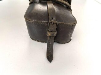 1. Garde Ulanen Regiment, Paar Packtaschen für Offiziere, ungereinigte Kammerstücke von 1915