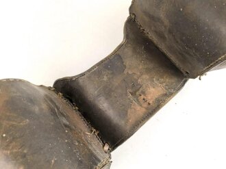 1. Garde Ulanen Regiment, Paar Packtaschen für Offiziere, ungereinigte Kammerstücke von 1915