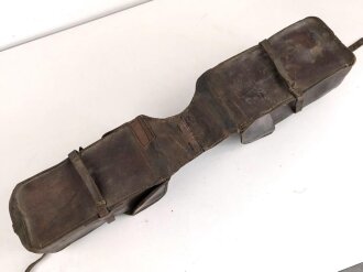 1. Weltkrieg, Paar Packtaschen für berittene, keine erkennbare Stempelung, ungereinigt