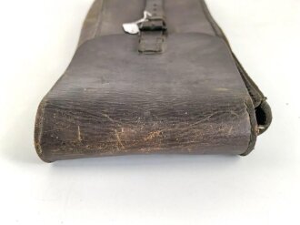 1. Weltkrieg, Tasche für Berittene, Riemen fehlt, datiert 1917