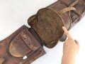 1. Weltkrieg, Packtasche für Artillerie ?, Hersteller und 1917 gestempelt. Guter Gesamtzustand, ungereinigt