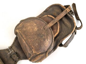 1. Weltkrieg, Packtasche für Artillerie ?, Hersteller und 1916 gestempelt. Ungereinigt