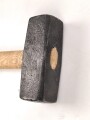 Vorschlaghammer für Fahnenschmied Wehrmacht datiert 1940. Gereinigtes Stück, der Stiel neuzeitlich ergänzt