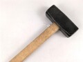 Vorschlaghammer für Fahnenschmied Wehrmacht datiert 1940. Gereinigtes Stück, der Stiel neuzeitlich ergänzt